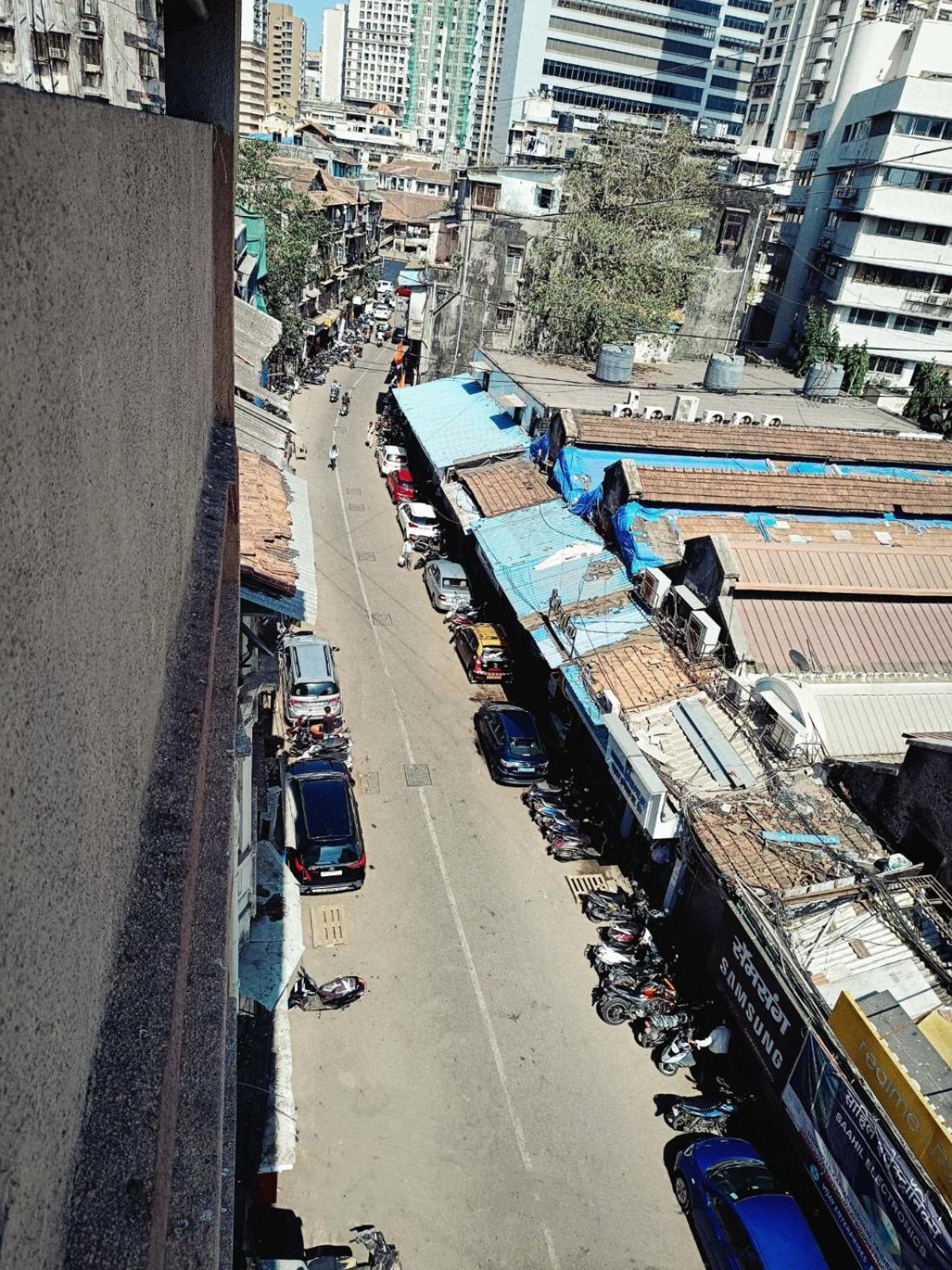 Rk Hotel-Near Grant Road Railway Station Mumbai Exterior foto